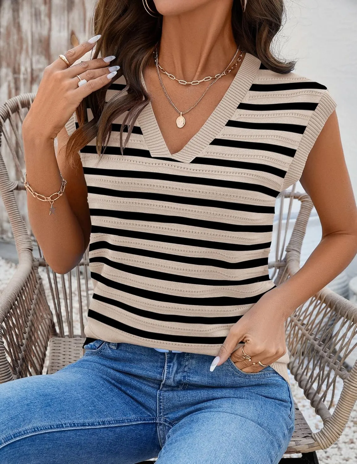 AKEWEI Sweater Vest Women Sleeveless Knitted V Neck Cap Sleeve Pullover Tank Tops 2025 Summer Fall Fashion Causal Trendy