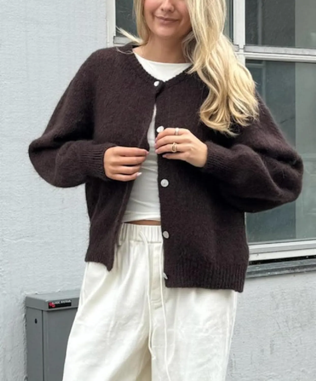 Cardigan Sweaters for Women Y2k Long Sleeve Button Down Knit Cardigans Casual Knit Pullover Fall Outfits Tops