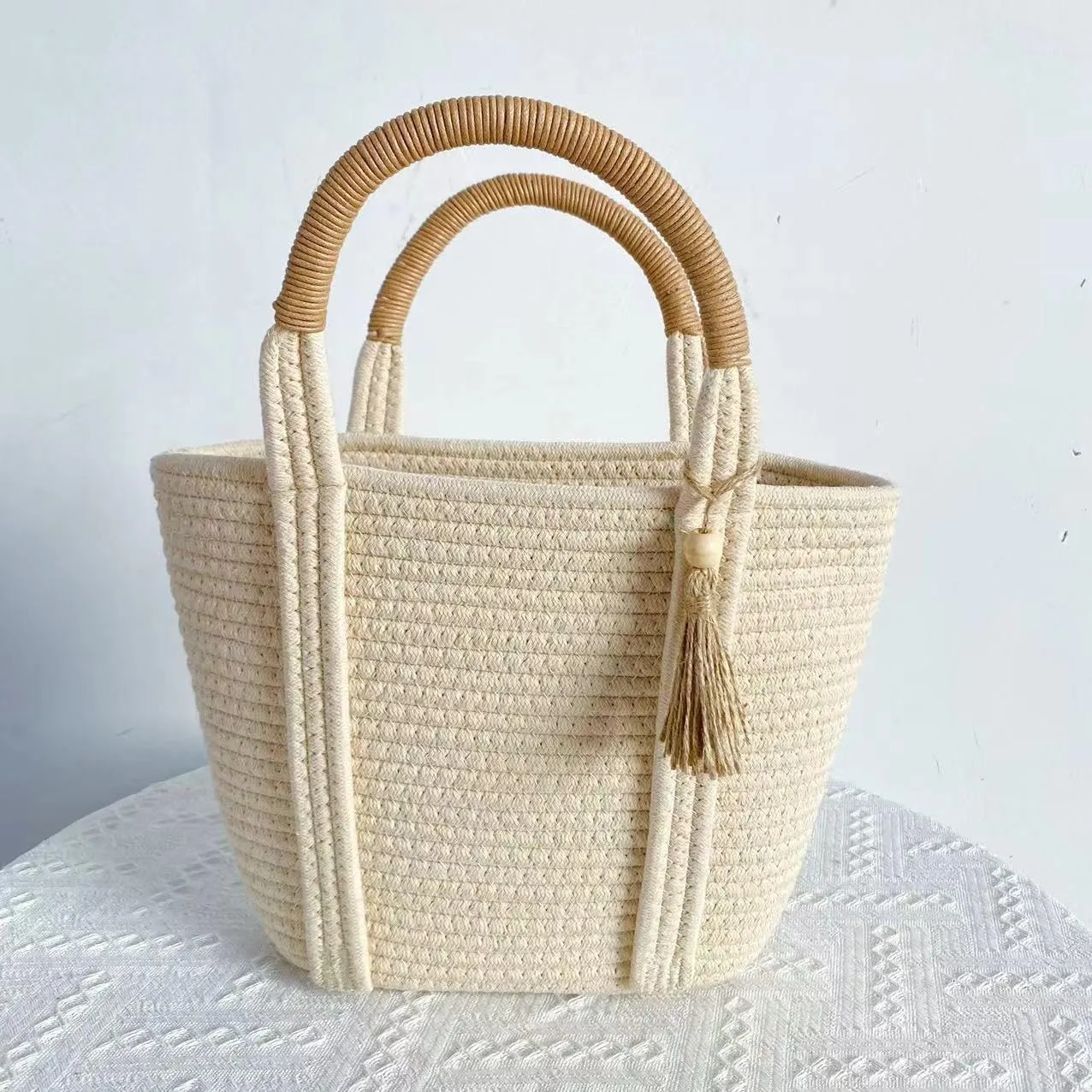 Cute Straw Tote Bags for Women, Y2K Aesthetic Shoulder Handbags Women Hobo Top Handle Beach Summer Bag Casual Fashion