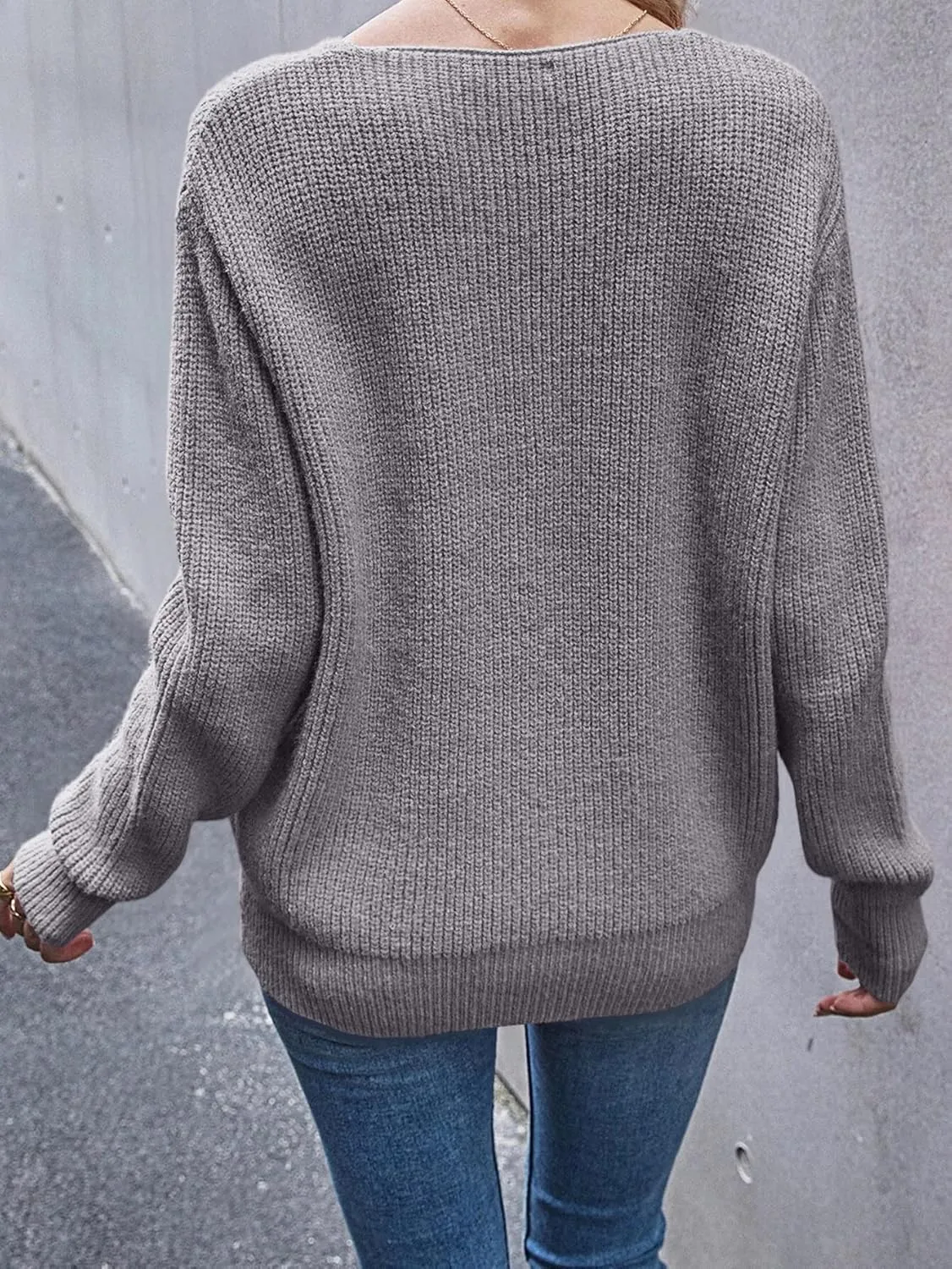 Eurivicy Women's Long Sleeve V Neck Pullover Tops Oversized Chunky Knitted Loose Jumper Sweaters