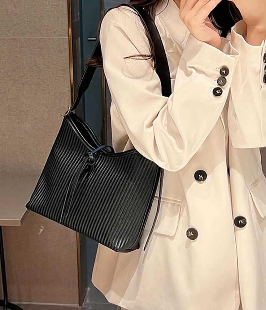 Hobo Bags for Women Vegan Leather Tote Bag Trendy Striped Shoulder Crossbody Bag Purse Handbag