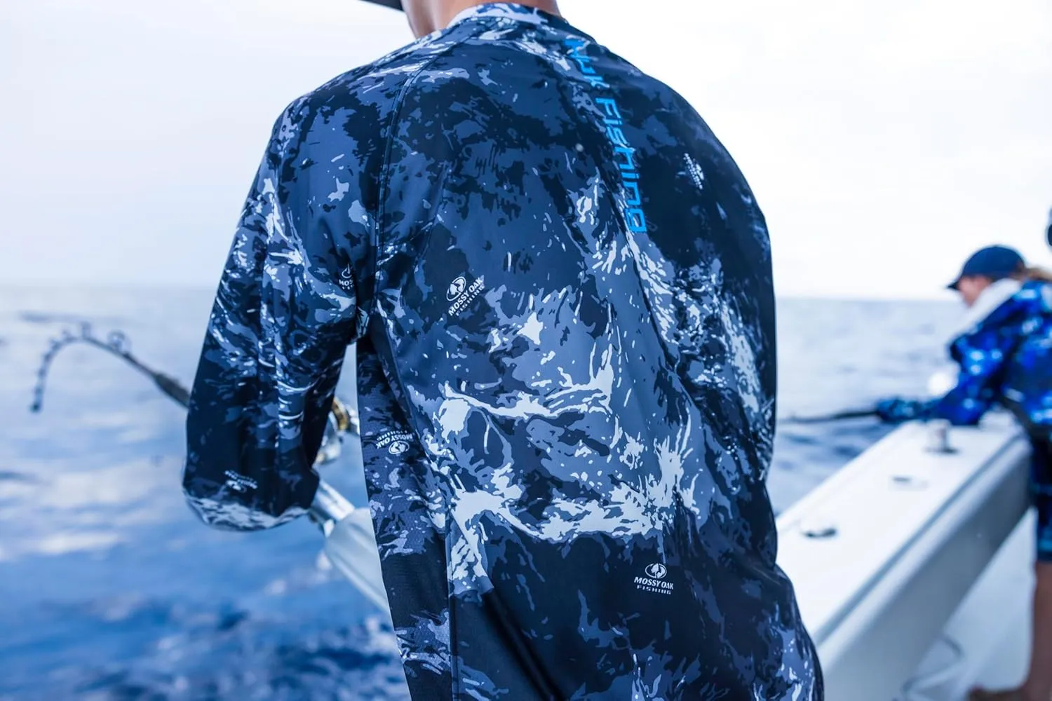 HUK Men's Pursuit Pattern Crew Sleeve, Performance Shirt