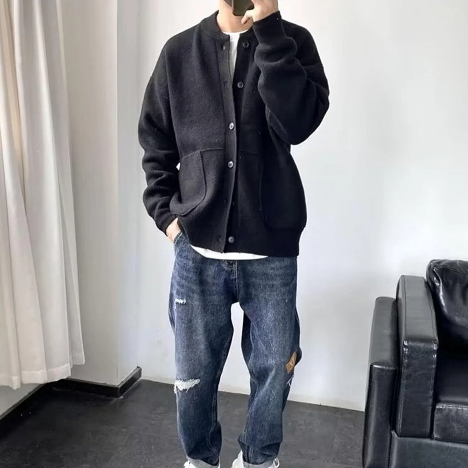 Men's Loose Fit Button Down Sweater Knitted Crew Neck Casual Sweater Cardigan Fashion Long Sleeve Sweaters