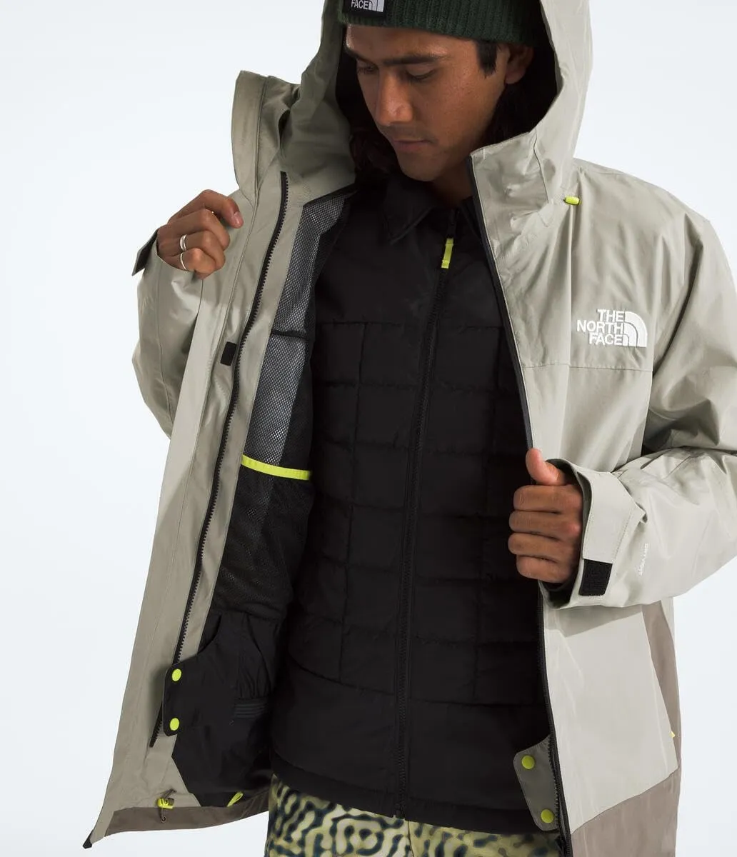 THE NORTH FACE Mens ThermoBall Eco Snow Triclimate Waterproof Insulated Ski Jacket