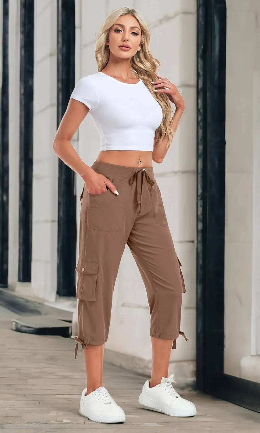 Women's Cargo Capris Pants Lightweight Quick Dry Hiking Pants Baggy Casual Outdoor Travel Cute Pants with 6 Pockets